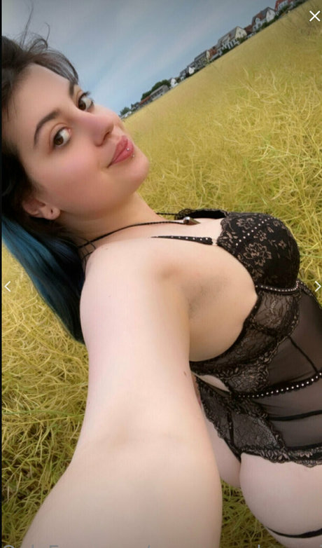 vanessa obsequious pretty pornstar galleries