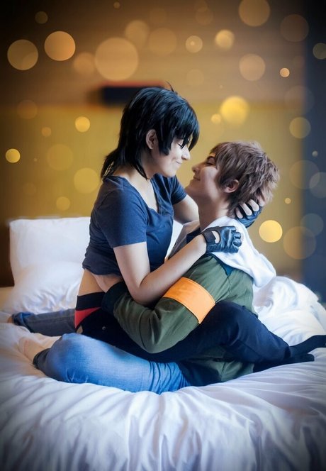 Maxalah model high quality img