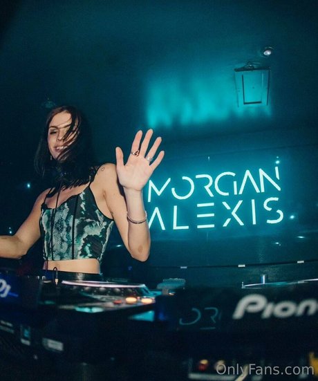 itsmorganalexis free pornstar images