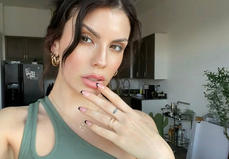 itsmorganalexis model perfect img