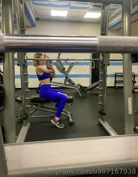 kira kitsune top model photos