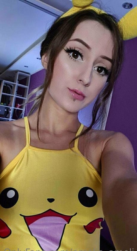 amelia ameli model erotic picture