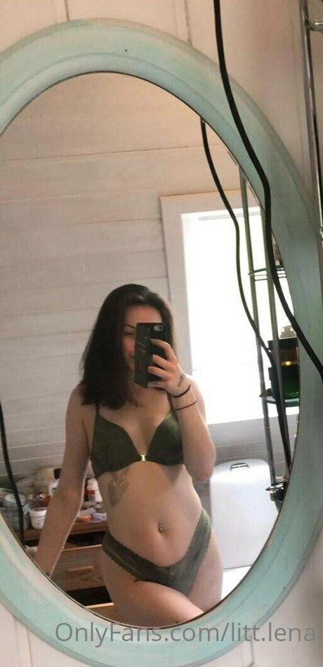 so lenaa model hd images