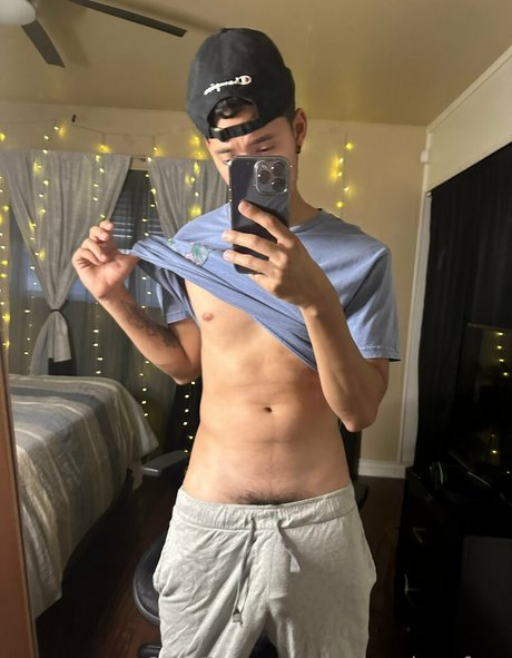 youngricanfree star free photos