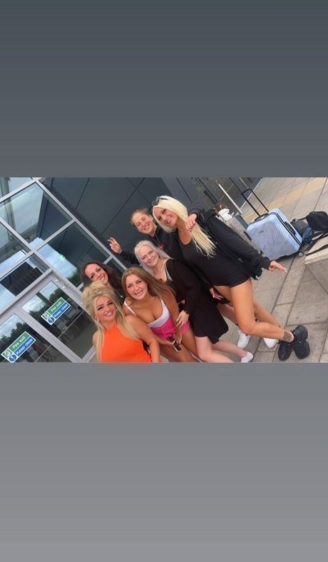 Jade Armstrong hot actress pic