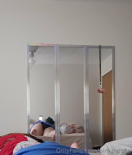 pinkpolaaa nude pornstar picture