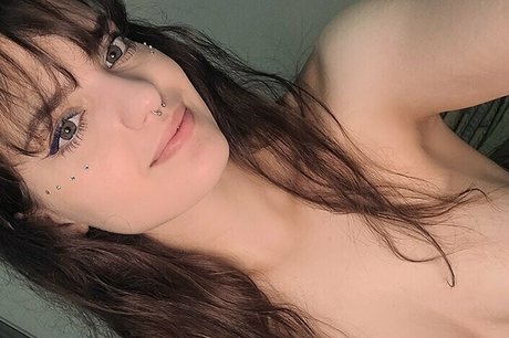 emma jh xxx actress galleries