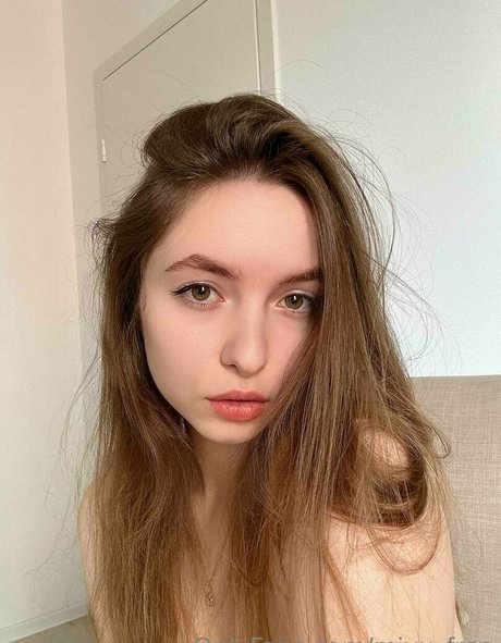 miyu free naked actress picture