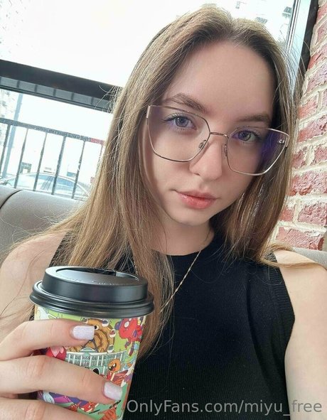 miyu free pornstar sexy pictures