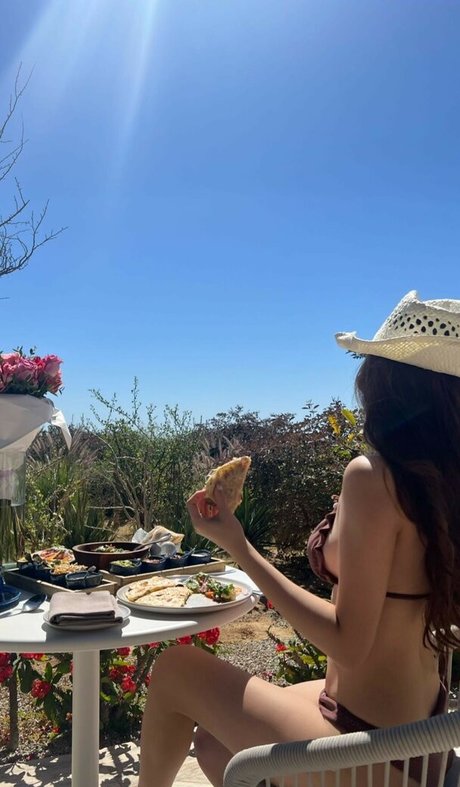 Annxhy model xxx archive