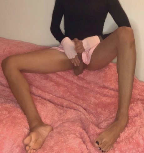 Ashley Tripp sex model image