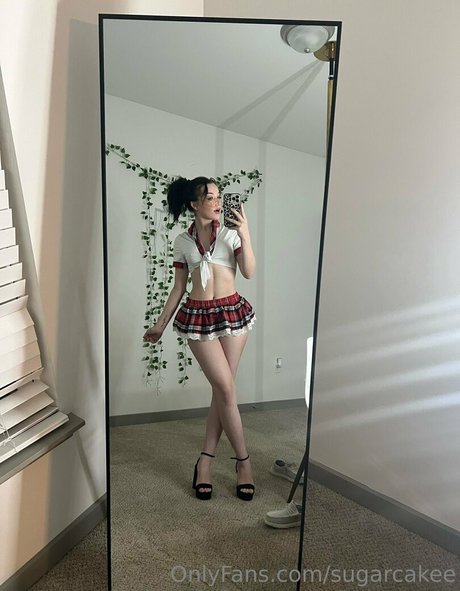 Ashhxpee model top galleries