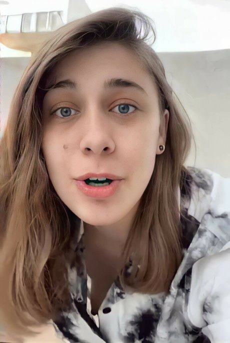 milf pantyhose onlyfans naked img