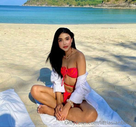 petite19japan model beautiful pictures