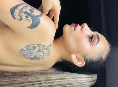 NYGV high quality model pic