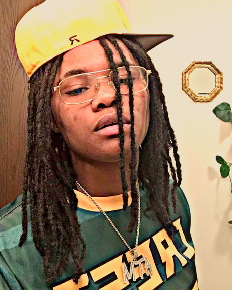 Atm Twinn xxx model photo