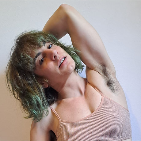 Aragne hairy and passionate_ perfect model image