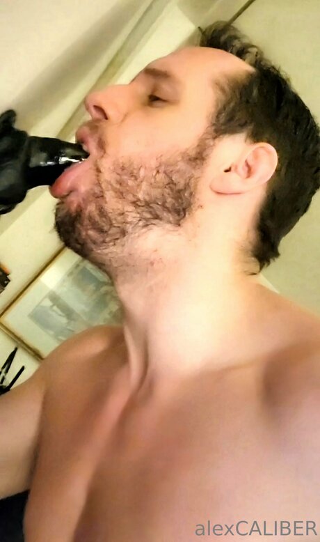 Alex Caliber model pic