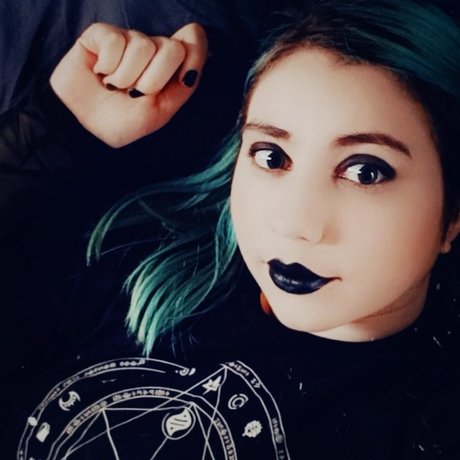 Wil model erotic photos