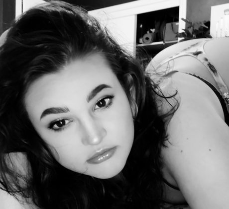 Erin_ star hot photo