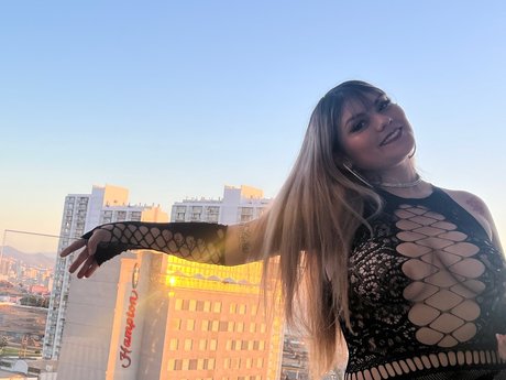 La Sultana model nudes gallery