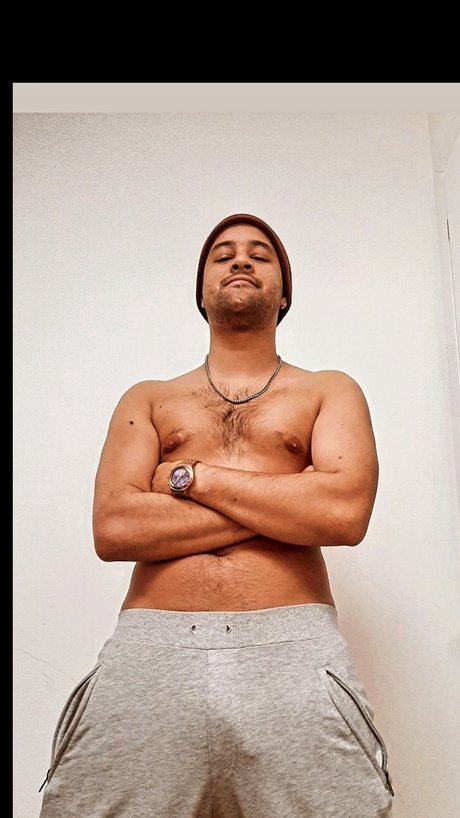 Toro Latino nice pornstar photos