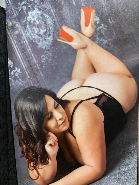 Nurse Jennifer beautiful model photos