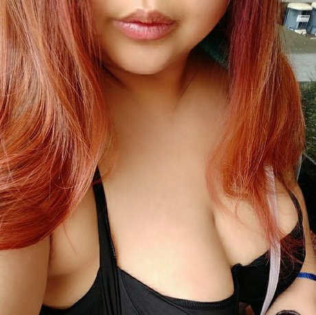 Joy_ pornographic model picture