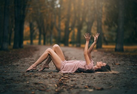 Nuku pornographic model archive