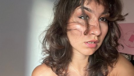 Aavin Ywonne sex actress archive