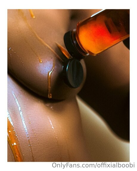 Big Wavy pornstar art galleries