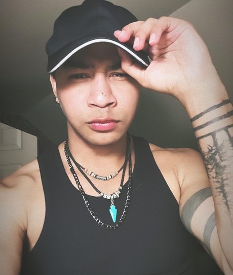 Adonis Alexander model sex galleries