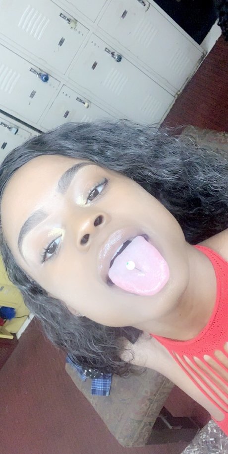 Ava2cute model pornographic archive