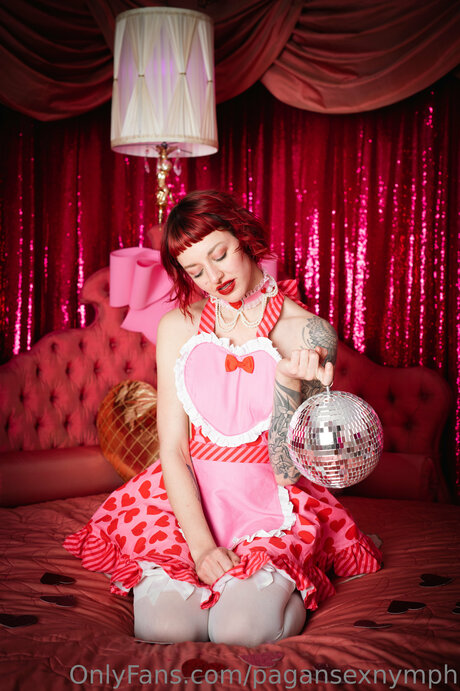 Kitten Nymph pretty actress galleries