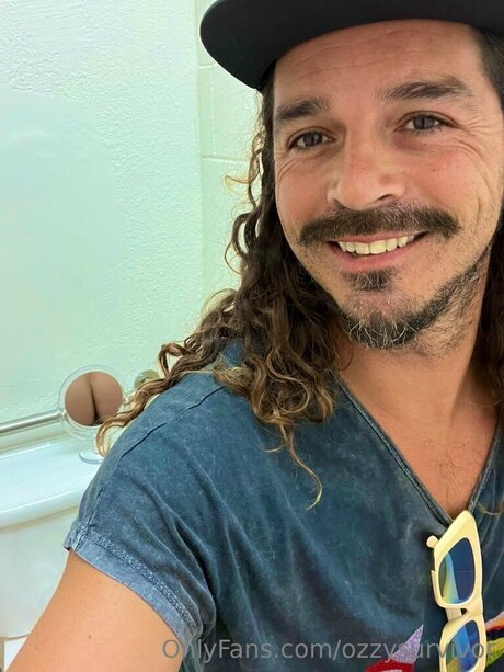 Ozzy Lusth art model images