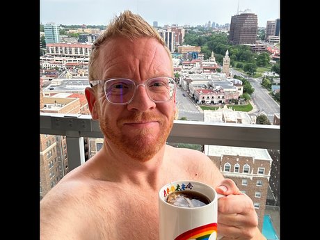 Otter and Bear porn model picture