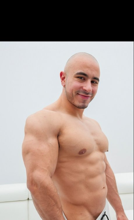 Alan Vicenzo pornstar high quality pics