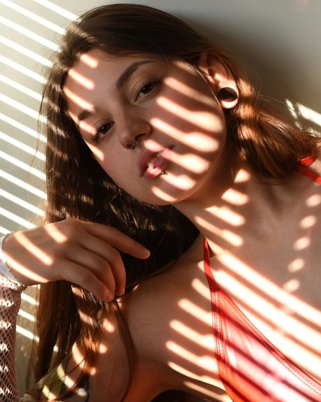 _Alba_ nudes model photo