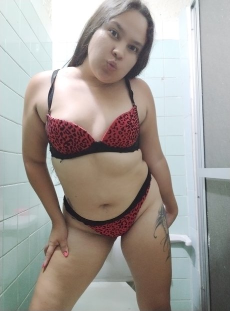 Alana Ra s model beautiful image