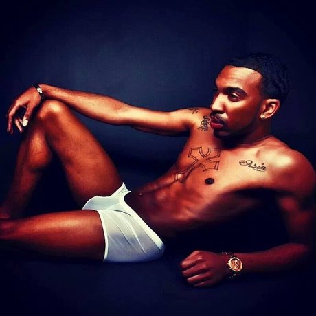 Dre Ooh Wee model pornographic pic