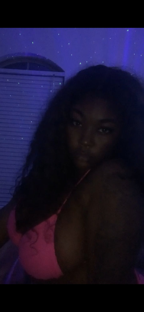 Aja_ nude actress pictures