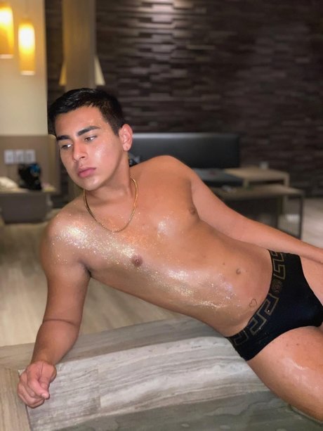 _Alejo Nando_ pornographic star pictures