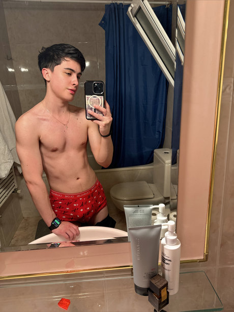 bodybuilder nude onlyfans erotic pic