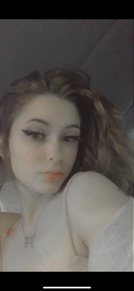 BlueRuby_ pornstar sexy photos