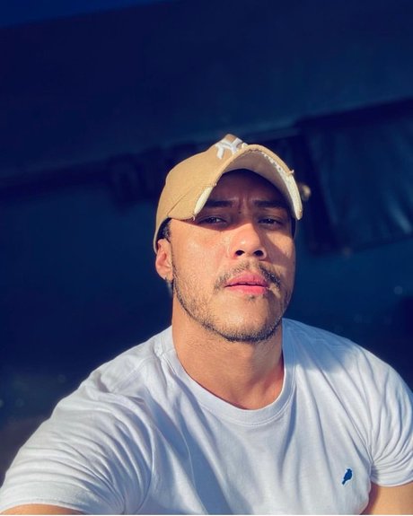 Paran icoSedutor beautiful pornstar photo