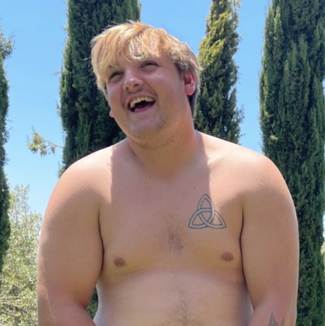 Paper Yates actress img