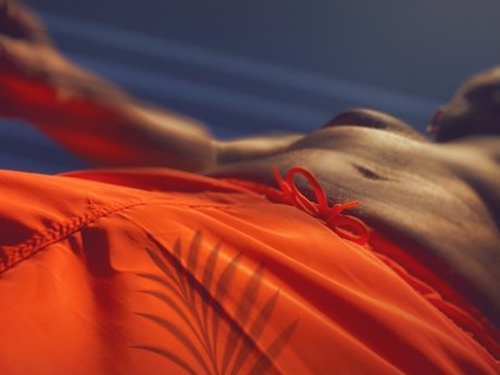 Aron sexy star image