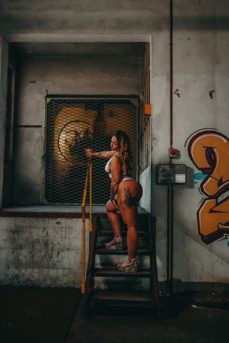 aleeexa sex model picture