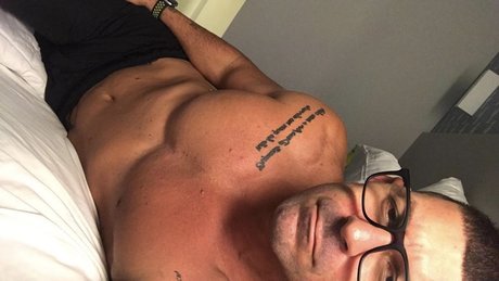 Eduardo Soares model best pics