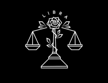 Mommylee model top img